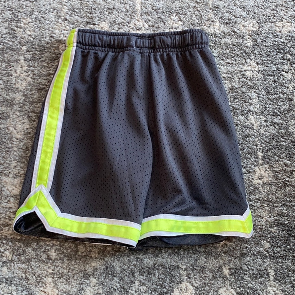 Boy’s Gray (Grey) Oshkosh B’Gosh Athletic Shorts 5